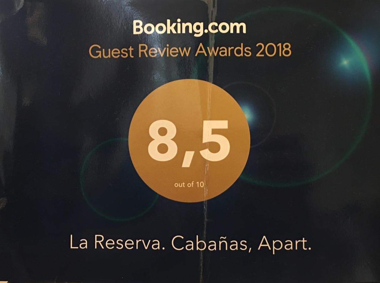 Lodge La Reserva. Cabanas, Apart.